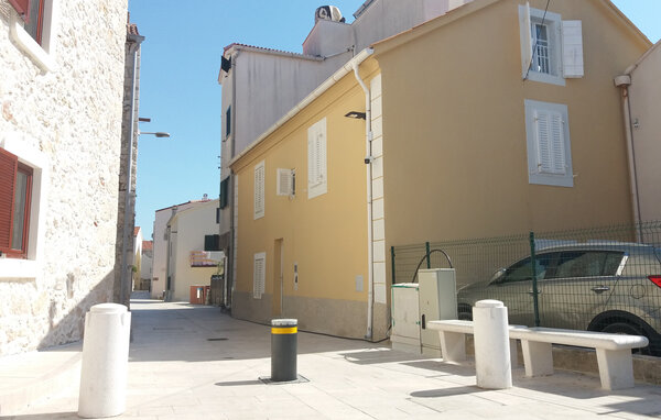 Kuća-za-odmor - Kralja Tomislava , Hrvatska - CKP653 81