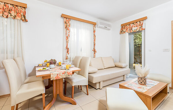 Ferienwohnung - Rab-Palit , Kroatien - CKR010 2