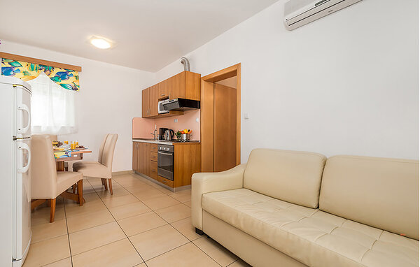 Domy wakacyjne - Rab-Kampor , Chorwacja - CKR023 302