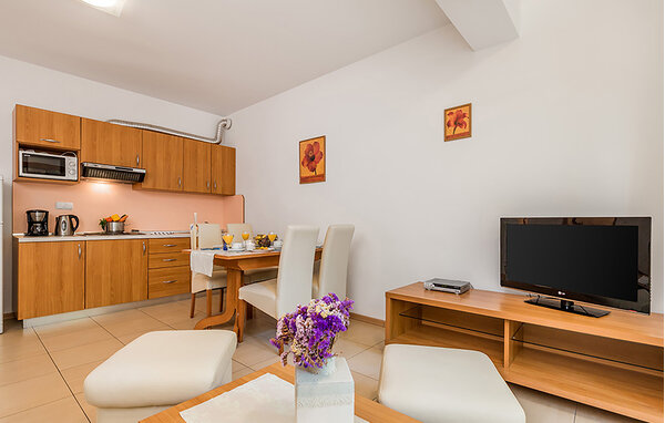 Apartment - Rab-Kampor , Croatia - CKR026 5