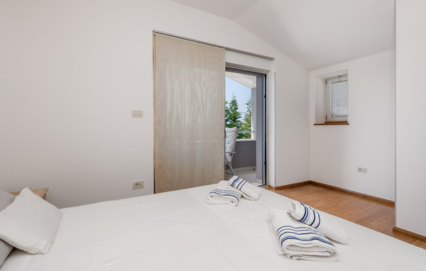 Kuća-za-odmor - Rab-Palit , Hrvatska - CKR757 601