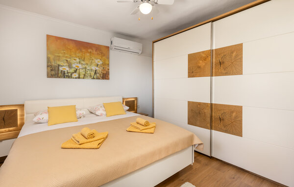 Ferienhaus - Rab - Mundanije , Kroatien - CKR864 601