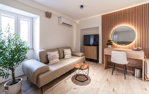 Holiday Home - Rab , Croatia - CKR900 302