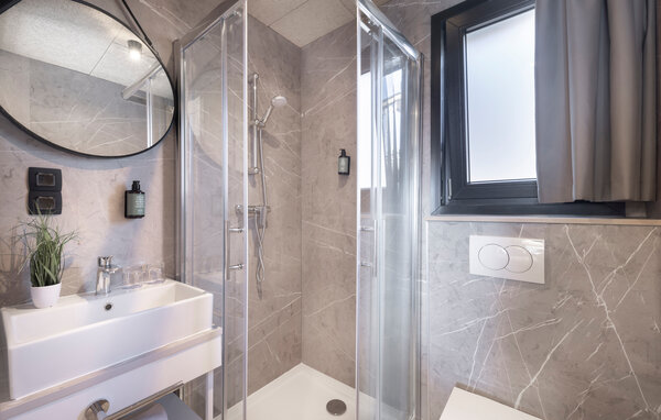 Feriehus - Rab - Banjol , Kroatia - CKR923 701