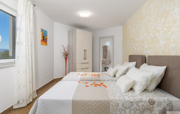 Holiday Home - Opatija-Jelusici , Croatia - CKU190 602