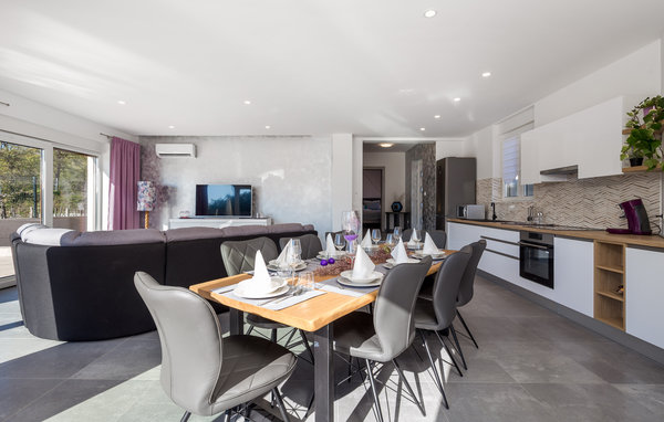 Holiday Home - Opatija-Jelusici , Croatia - CKU190 303