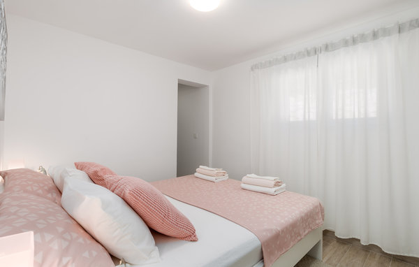 Holiday Home - Karlobag-Lukovo Sugarje , Croatia - CKV575 603