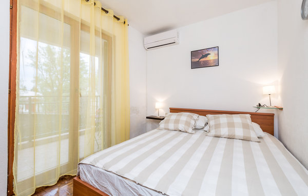 Holiday Home - Karlobag-Cesarica , Croatia - CKV602 605
