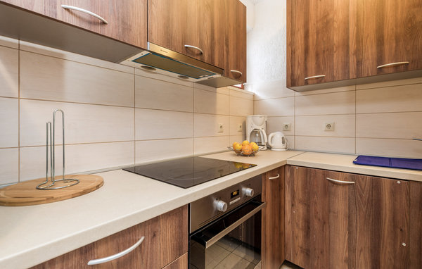 Holiday Home - Karlobag-Cesarica , Croatia - CKV602 401