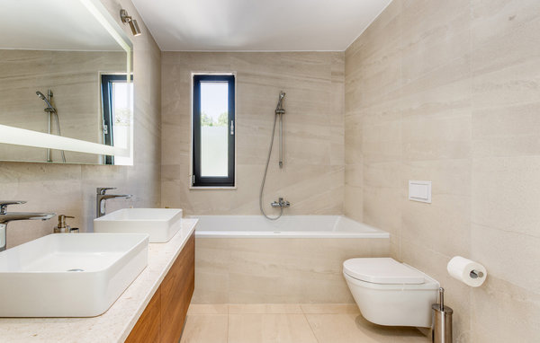 Vacation home Villa Luce Primosten