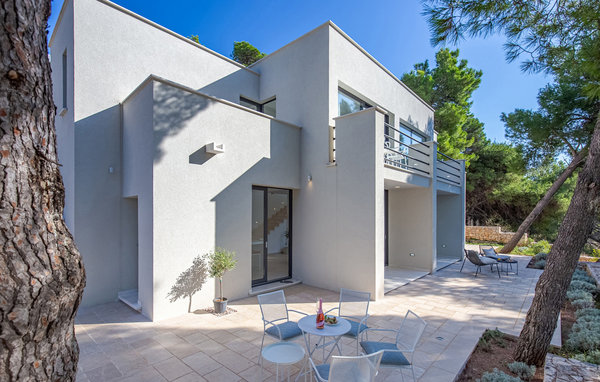 Vacation home Villa Luce Primosten