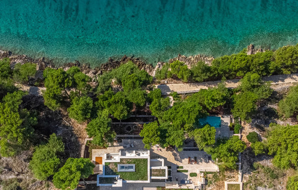 Vacation home Villa Luce Primosten