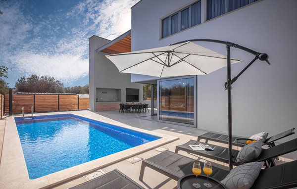 Holiday Home - Biograd-Sveti Filip i Jakov , Croatia - CLD034 4