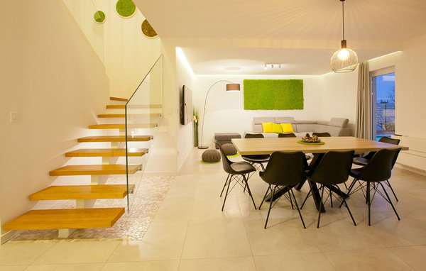 Dom Villa North