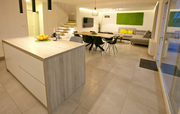 Dom Villa North