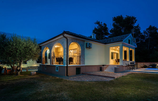 Dům Villa Curta