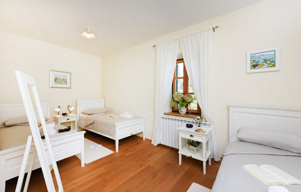 Holiday Home - Zadar-Sukosan , Croatia - CLD111 602