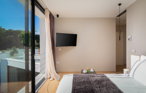 Vacation home Villa Aron