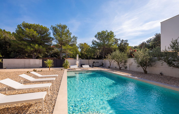 Vacation home Villa Aron