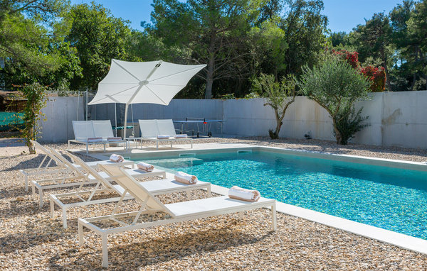 Vacation home Villa Aron