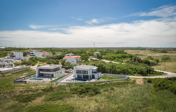 Domy wakacyjne - Nin , Chorwacja - CLD168 81