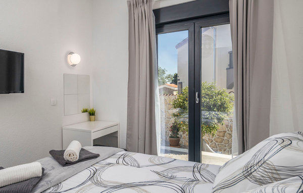 Vacation home Villa Dalmatinka