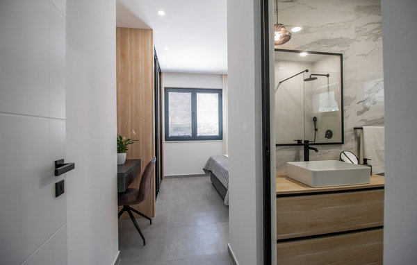 Ferienwohnung BEAUTIFUL APARTMENT WITH POOL