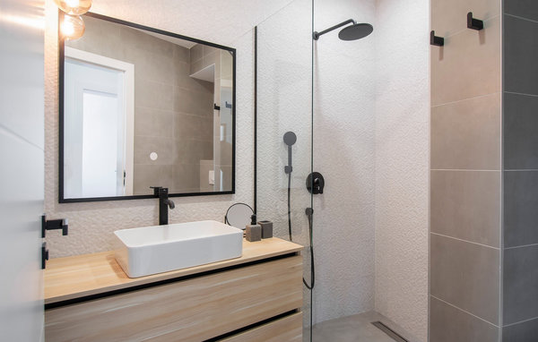 Ferienwohnung BEAUTIFUL APARTMENT WITH POOL