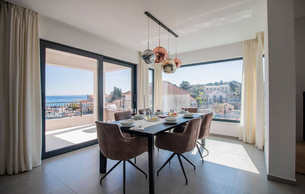 Ferienwohnung BEAUTIFUL APARTMENT WITH POOL