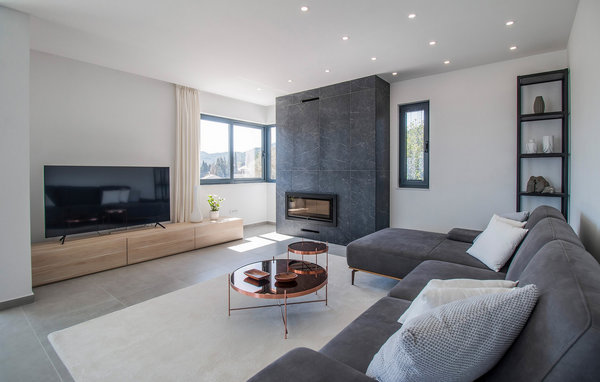 Ferienwohnung BEAUTIFUL APARTMENT WITH POOL