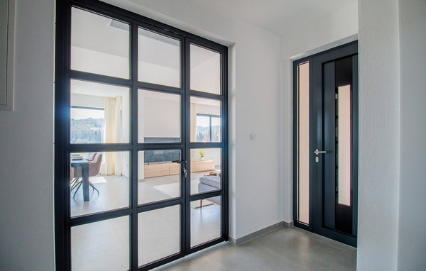 Ferienwohnung BEAUTIFUL APARTMENT WITH POOL
