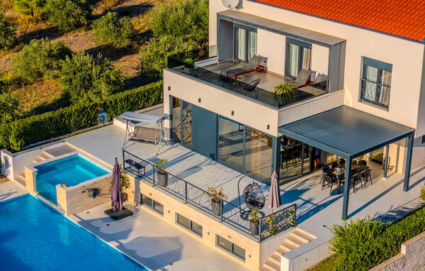 Kuća-za-odmor - Biograd-Vrana , Hrvatska - CLD308 81