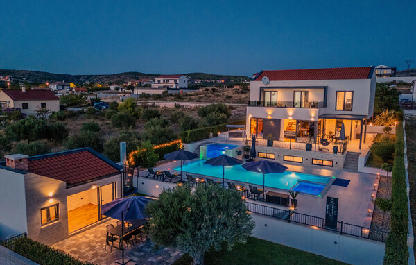 Kuća-za-odmor - Biograd-Vrana , Hrvatska - CLD308 86