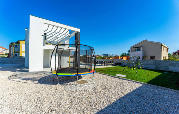 Dům Villa Madis