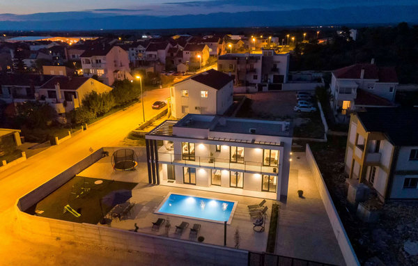Dům Villa Madis