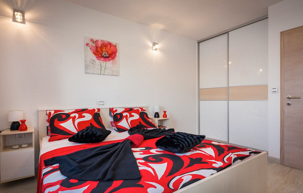 Ferienhaus - Nin , Kroatien - CLD560 608