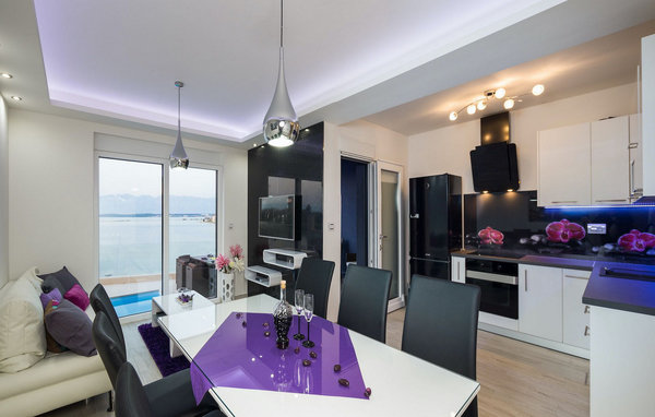 Ferienhaus - Nin , Kroatien - CLD560 404