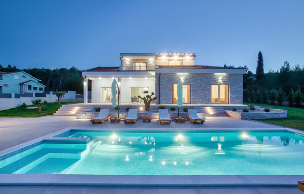 Feriebolig Villa Ena Mar