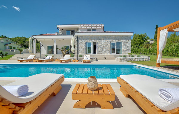 Feriebolig Villa Ena Mar