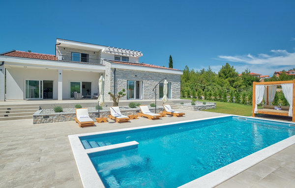 Feriebolig Villa Ena Mar