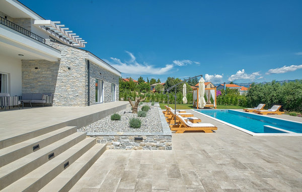 Feriebolig Villa Ena Mar