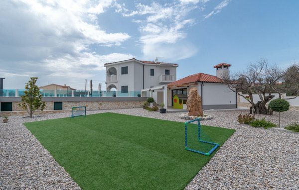 Vacation home Villa Ivelja