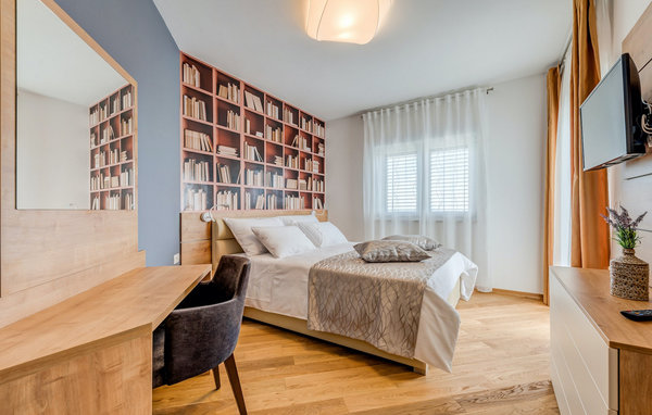 Vacation home Villa Ivelja