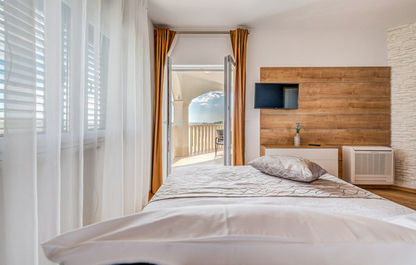 Vacation home Villa Ivelja