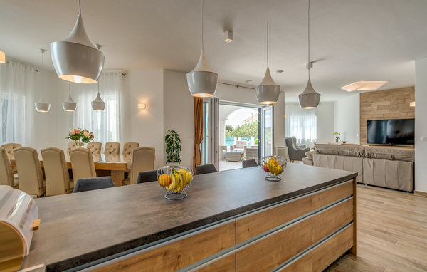 Vacation home Villa Ivelja
