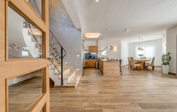 Vacation home Villa Ivelja