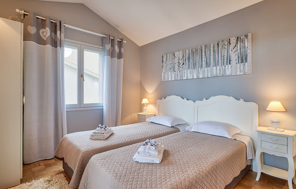 Holiday Home - Zadar , Croatia - CLD679 605