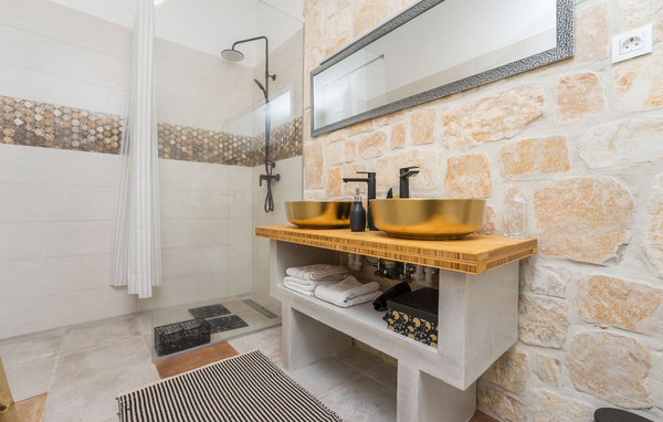 Dům Villa Aenona