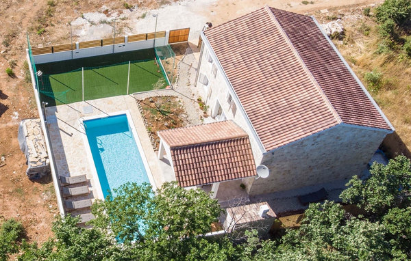 Dům Villa Aenona