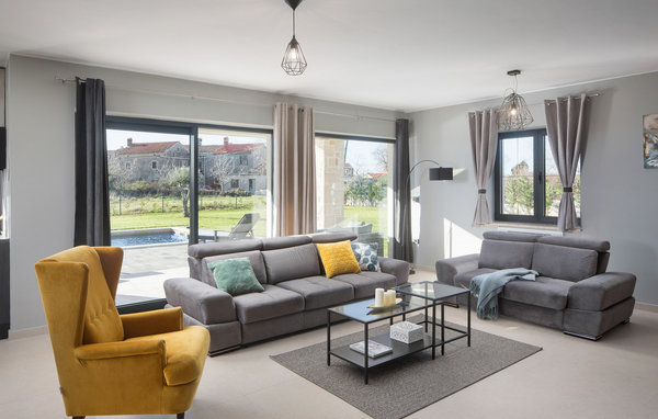 Holiday Home - Pula-Marcana , Croatia - CLI023 7